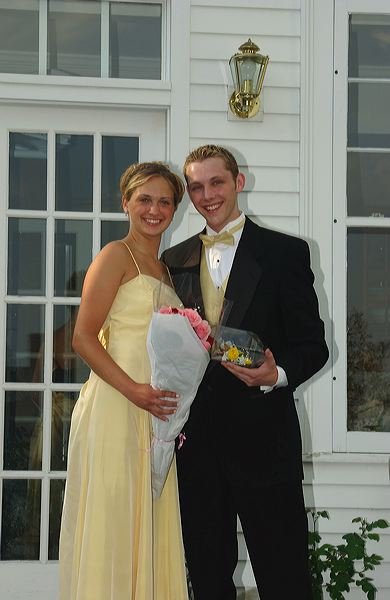 prom2002_026.jpg
