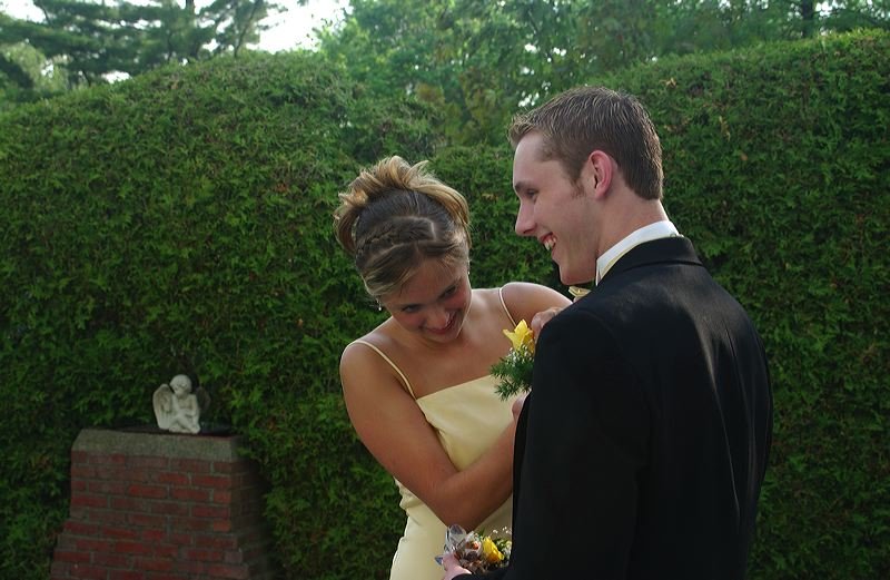 prom2002_032.jpg