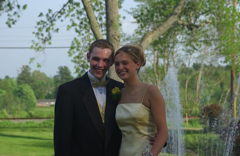 prom2002_034.jpg