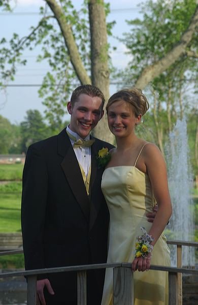 prom2002_036.jpg