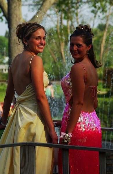 prom2002_042.jpg