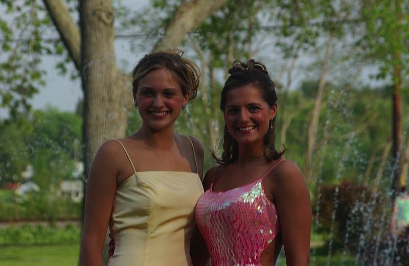 prom2002_044.jpg