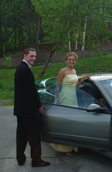 prom2002_052.jpg